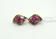 Lade das Bild in den Galerie-Viewer, S301 Ohrstecker mit Rubin und Safire