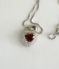 Lade das Bild in den Galerie-Viewer, S822 Silber 925 Anhänger mit Granat