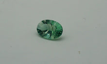 Charger l'image dans la galerie, E153 Fluorite vert 11,80ct.