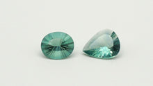 Lade das Bild in den Galerie-Viewer, E620 2 Stk. Fluorit Top 15,50 ct.