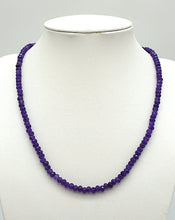 Lade das Bild in den Galerie-Viewer, K119 Amethyst Halskette