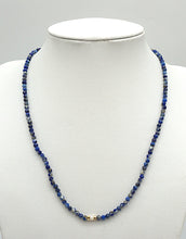 Charger l'image dans la galerie, K121 Collier en lapis-lazuli