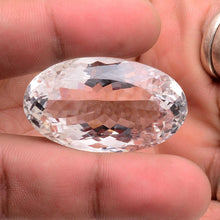 Charger l'image dans la galerie, E1010 Bergkristall Top 97,5ct.