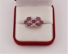 Lade das Bild in den Galerie-Viewer, S290 Silberring 925 mit Rubine