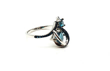 Lade das Bild in den Galerie-Viewer, S452 Silber Ribg 925 mit London Blue Topas