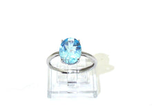 Lade das Bild in den Galerie-Viewer, S905 Silber Ring 925 mit blauem Topas