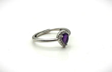 Lade das Bild in den Galerie-Viewer, V120 Ring mit Amethyst