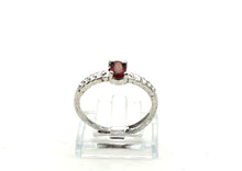 Charger l'image dans la galerie, V127 Ring mit Granat