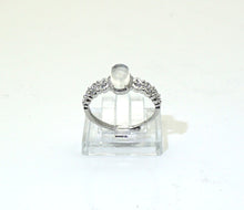 Charger l'image dans la galerie, V131 Ring mit Mondstein