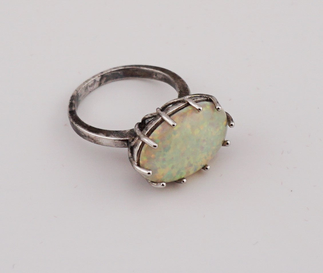 V155 Ring mit Opal
