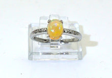 Lade das Bild in den Galerie-Viewer, V173 Ring mit Opal