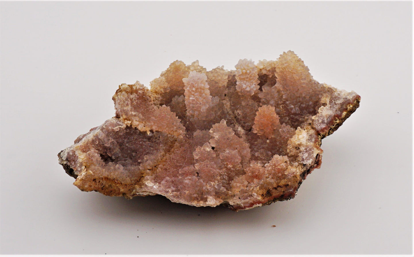 M845 Bergkristall mit Stalagniten