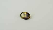Lade das Bild in den Galerie-Viewer, E1082 Bio Quarz Top im Concave Cut mit Zertifikat