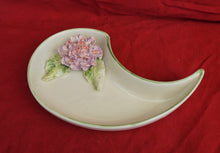 Lade das Bild in den Galerie-Viewer, K181 Schale mit Blume