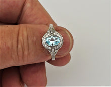 Lade das Bild in den Galerie-Viewer, S973 Silberring mit Blau Topas