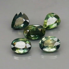 Lade das Bild in den Galerie-Viewer, E631 1 Stk. blau/grün Safir