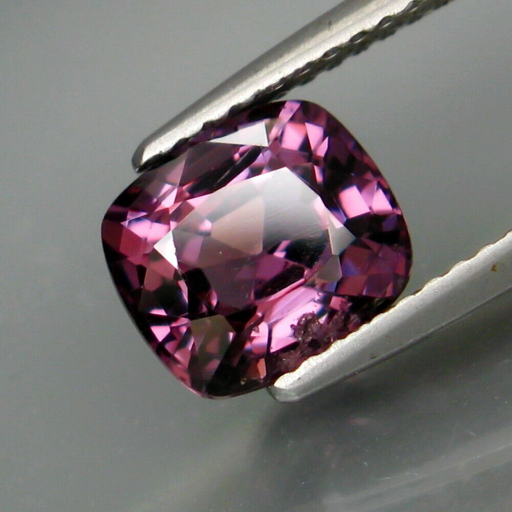 E769 Spinel pink 2,20ct.