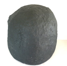 Lade das Bild in den Galerie-Viewer, E1005 Amethyst Geode Top
