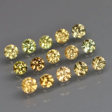 Lade das Bild in den Galerie-Viewer, E414 Chrysoberyll
