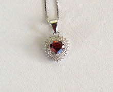 Lade das Bild in den Galerie-Viewer, S822 Silber 925 Anhänger mit Granat
