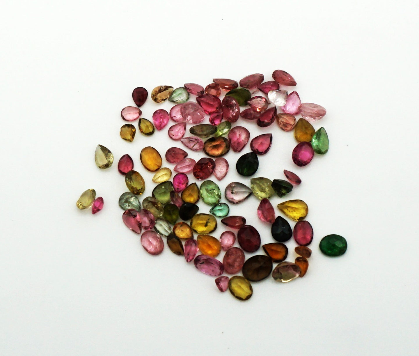 E130 Turmalin Lot mix 20,30ct.