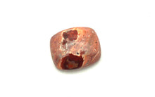 Lade das Bild in den Galerie-Viewer, E832 Feueropal Chabochon 15,90ct.
