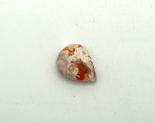 Lade das Bild in den Galerie-Viewer, E835 Feueropal Chabochon 10,90ct.
