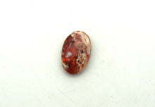 Lade das Bild in den Galerie-Viewer, E836 Feueropal Chabochon 7,90ct.
