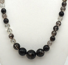 Lade das Bild in den Galerie-Viewer, K129 Halskette Rauchquarz
