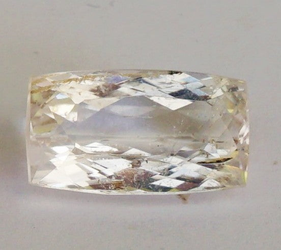 E914 Kunzit 9,10 ct.