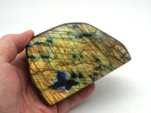 Load image into Gallery viewer, L118 Labradorite polished 0.70kg.
