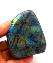Charger l'image dans la galerie, L141 Labradorite poli 0,30kg.
