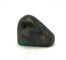 Load image into Gallery viewer, L144 Labradorite polished 0.20kg.
