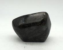 Load image into Gallery viewer, L153 Labradorite polished 0.40kg.
