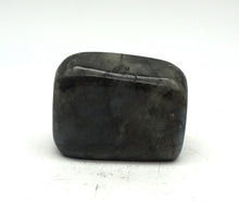 Load image into Gallery viewer, L154 Labradorite polished 0.30kg.
