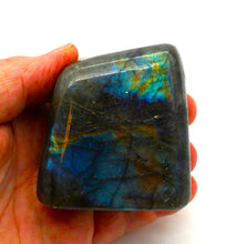 Charger l'image dans la galerie, L156 Labradorite poli 0,30kg.
