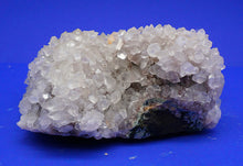 Lade das Bild in den Galerie-Viewer, M104 Apophylit
