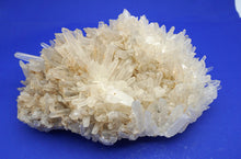 Load image into Gallery viewer, M236 Rock Crystal Top 6.0 kg.
