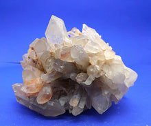 Lade das Bild in den Galerie-Viewer, M241 Bergkristall 4,90kg.
