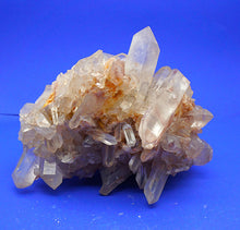 Lade das Bild in den Galerie-Viewer, M241 Bergkristall 4,90kg.
