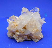 Lade das Bild in den Galerie-Viewer, M242 Bergkristall 2,80kg.
