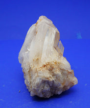 Lade das Bild in den Galerie-Viewer, M247 Bergkristall 1,80kg
