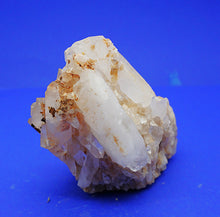 Lade das Bild in den Galerie-Viewer, M247 Bergkristall 1,80kg
