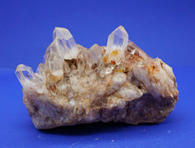 Lade das Bild in den Galerie-Viewer, M248 Bergkristall 3,0 kg.
