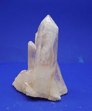 Lade das Bild in den Galerie-Viewer, M249 Bergkristall 1,10kg.
