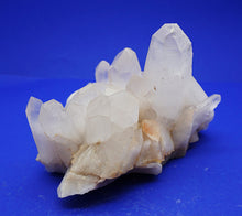 Lade das Bild in den Galerie-Viewer, M254 Bergkristall 3,80 kg.
