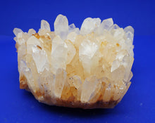 Lade das Bild in den Galerie-Viewer, M258 Bergkristall 4,80 kg.
