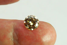 Charger l'image dans la galerie, M303 Moissanit Champagne Farbe 4,60ct.
