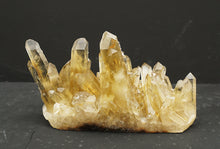 Lade das Bild in den Galerie-Viewer, M303 Citrin Stufe Top 1,20kg.
