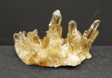 Lade das Bild in den Galerie-Viewer, M303 Citrin Stufe Top 1,20kg.
